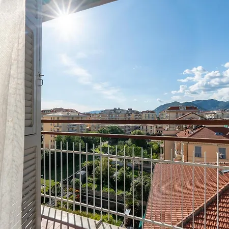 Panoramic Balcony In The Heart Of Daire *